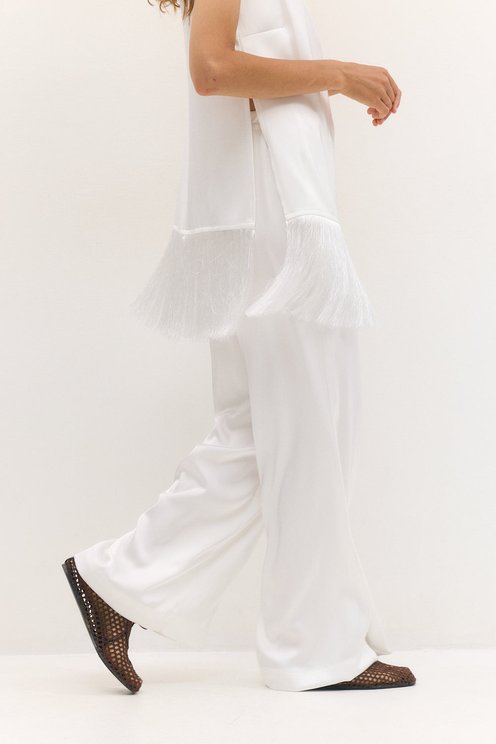 fringe it top white