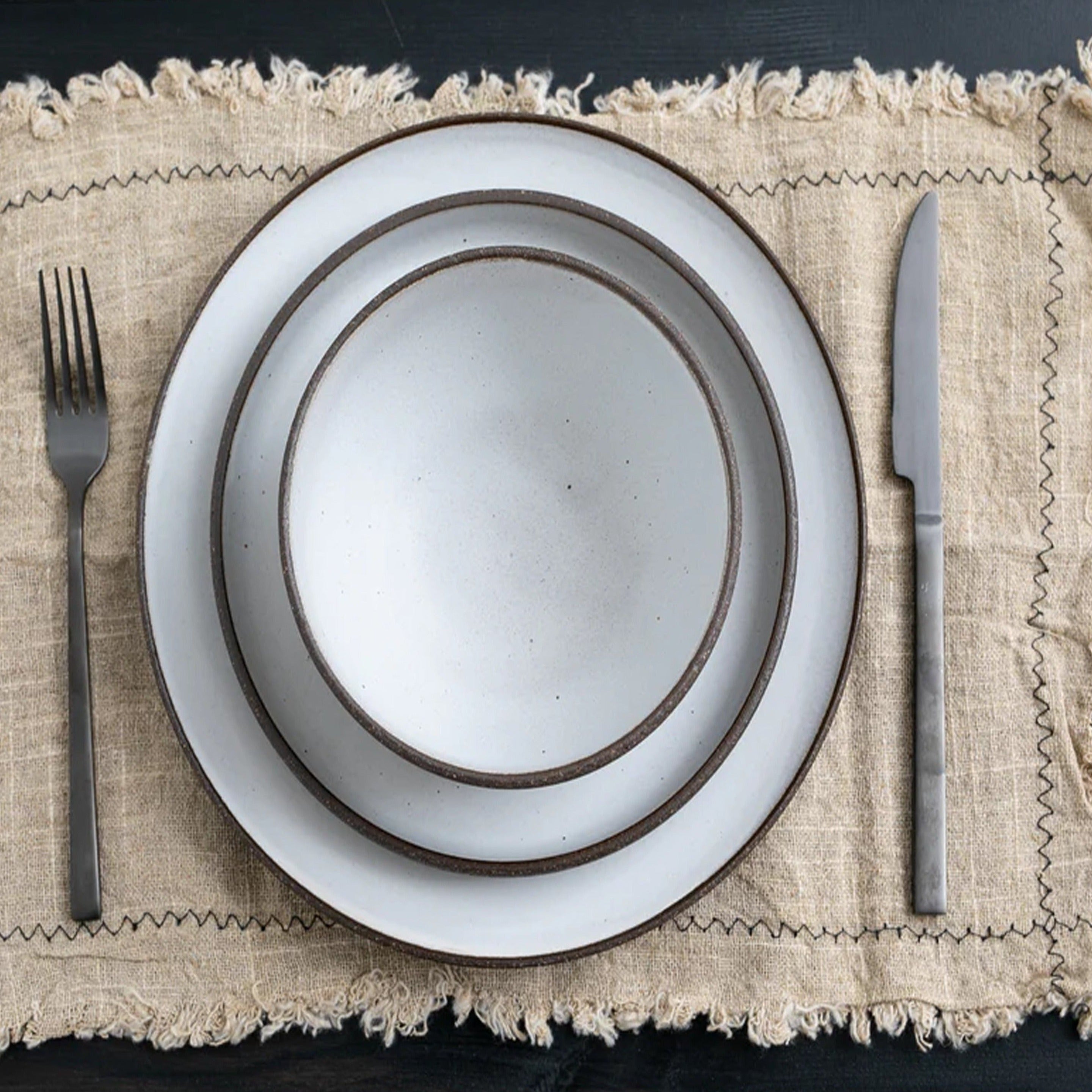 White matte Plate set - 18 pieces