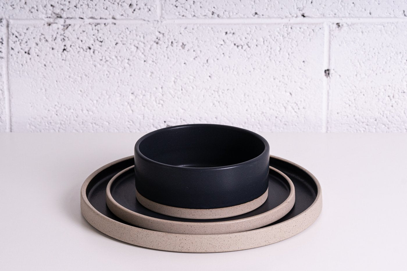 Plate set - 18 pieces black